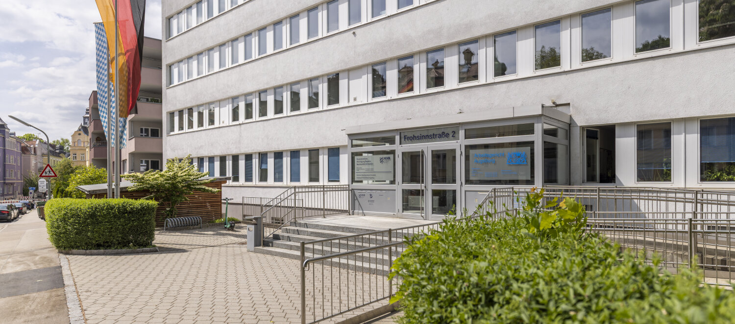 ArbG-A-außen1